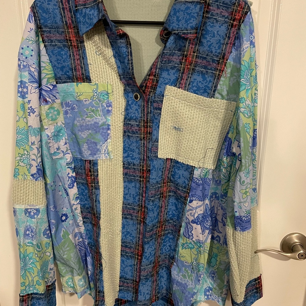 Patchwork Button-Up Shirt POL NEW - image 1